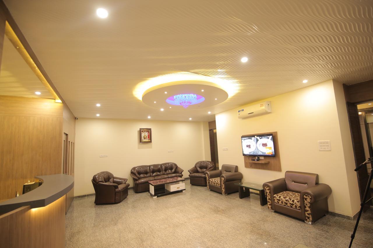 لاكناو Saubhagya Inn International المظهر الخارجي الصورة